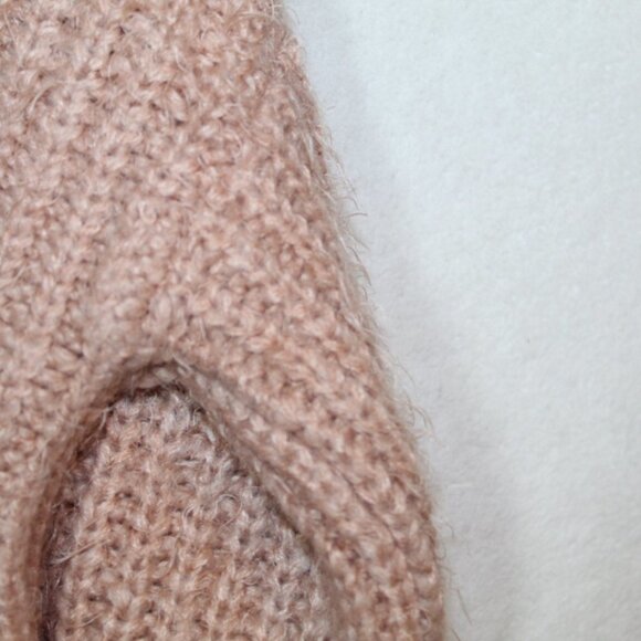 Forever 21 womens sweater size L peach eyelash knit v neck cropped cozy casual - Picture 10 of 10